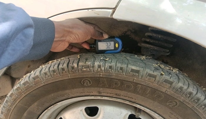 2018 Maruti Eeco 5 STR WITH A/C+HTR, Petrol, Manual, 1,05,277 km, tyre