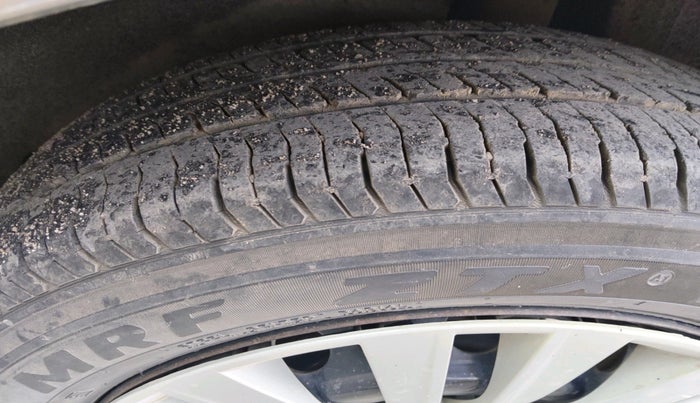 2021 Maruti Baleno DELTA PETROL 1.2, CNG, Manual, 1,50,240 km, tyre