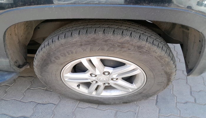 2024 Mahindra BOLERO NEO N10 R, Diesel, Manual, 29,313 km, tyre