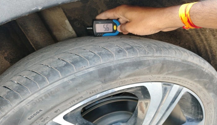 2023 MG ASTOR SHARP 1.5 MT, Petrol, Manual, 31,295 km, tyre