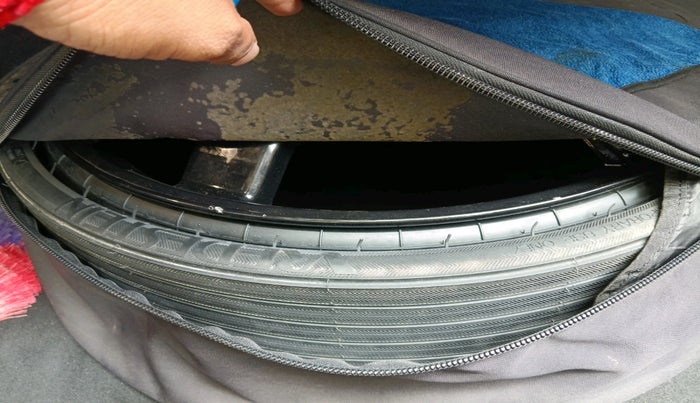 2018 Mercedes Benz S Class S350d, Diesel, Automatic, 75,690 km, tyre