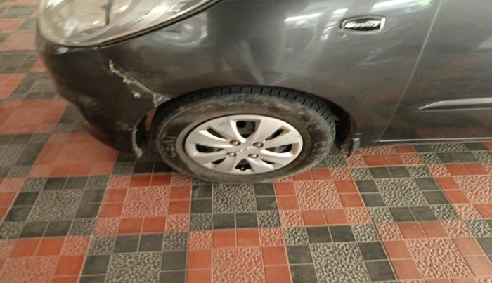 2010 Hyundai i10 SPORTZ 1.2, Petrol, Manual, 1,12,595 km, tyre