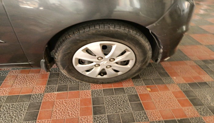 2010 Hyundai i10 SPORTZ 1.2, Petrol, Manual, 1,12,595 km, tyre