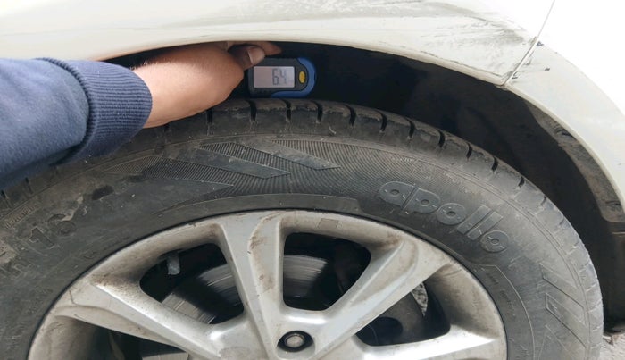 2018 Ford Ecosport TITANIUM 1.5L PETROL, Petrol, Manual, 1,02,173 km, tyre