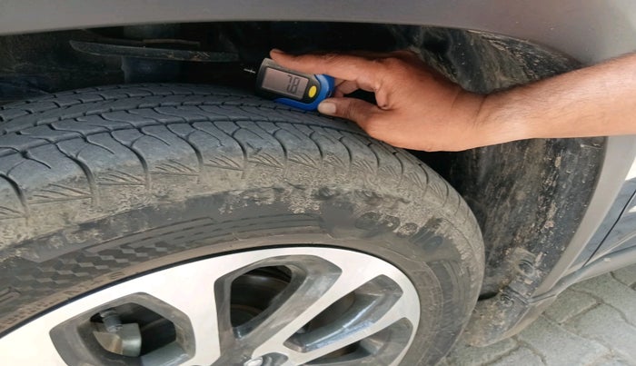 2024 Maruti Grand Vitara SIGMA SMART HYBRID, Petrol, Manual, 7,901 km, tyre