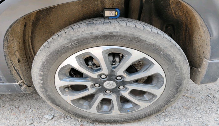 2024 Maruti Grand Vitara DELTA SMART HYBRID, Petrol, Manual, 19,017 km, tyre