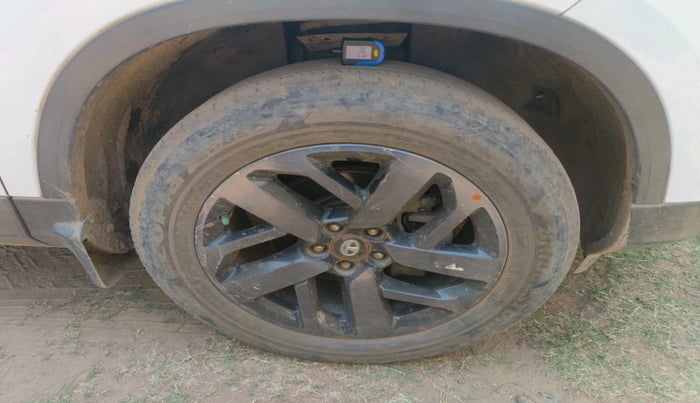 2022 Tata Safari XZA PLUS, Diesel, Automatic, 68,723 km, tyre