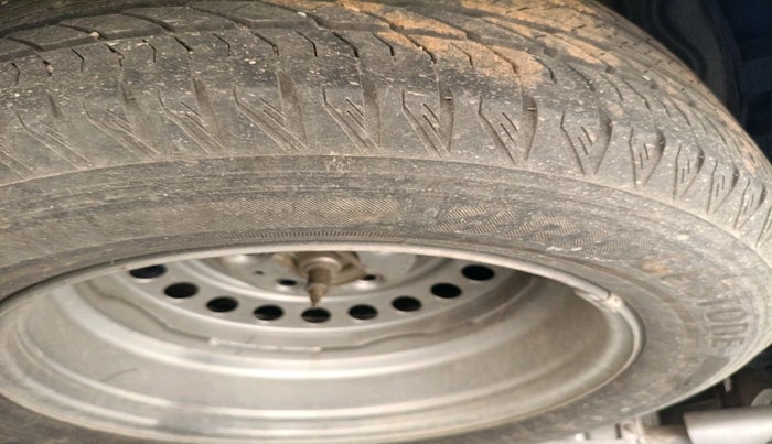 2019 Mahindra XUV500 W11 AT, Diesel, Automatic, 80,152 km, tyre