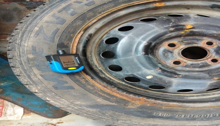 2016 Hyundai Verna 1.4 VTVT, CNG, Manual, 71,880 km, tyre