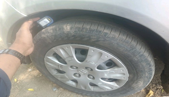 2013 Honda Brio S(O) AT, Petrol, Automatic, 74,858 km, tyre