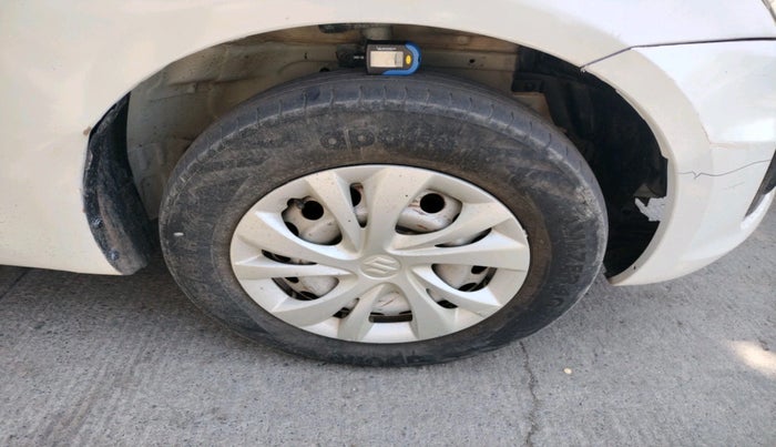 2016 Maruti Swift LDI, Diesel, Manual, 81,197 km, tyre