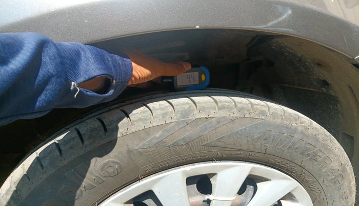 2015 Maruti Swift Dzire VXI, Petrol, Manual, 1,13,374 km, tyre