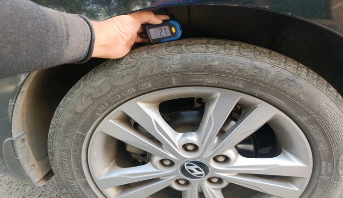 2018 Hyundai New Elantra 1.6 SX (O) AT DIESEL, Diesel, Automatic, 99,081 km, tyre