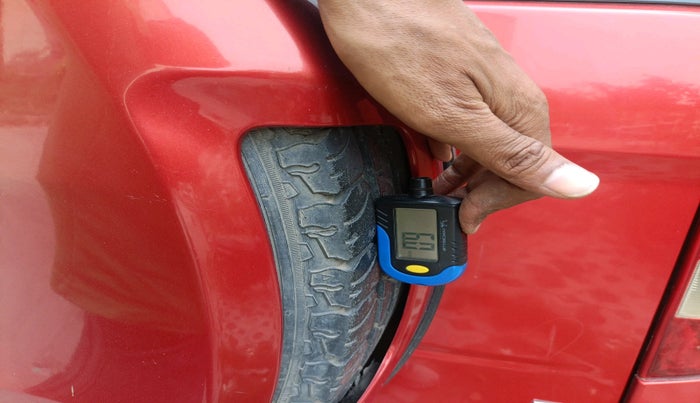 2017 Mahindra TUV300 T8, Diesel, Manual, 44,033 km, tyre