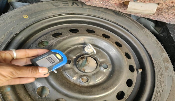 2017 Maruti Wagon R 1.0 VXI, Petrol, Manual, 42,325 km, tyre