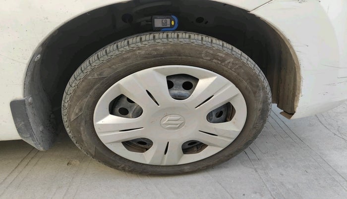 2017 Maruti Wagon R 1.0 VXI, Petrol, Manual, 42,325 km, tyre