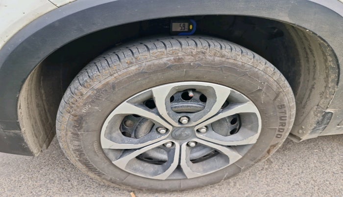 2020 KIA SONET HTE 1.2, Petrol, Manual, 82,746 km, tyre