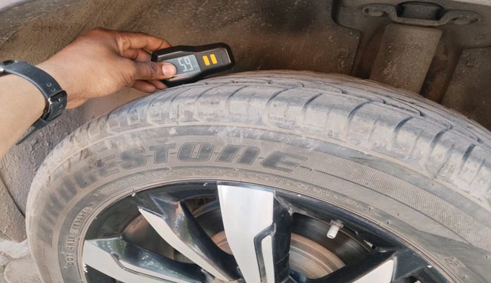 2019 MG HECTOR SHARP 2.0 DIESEL, Diesel, Manual, 99,237 km, tyre