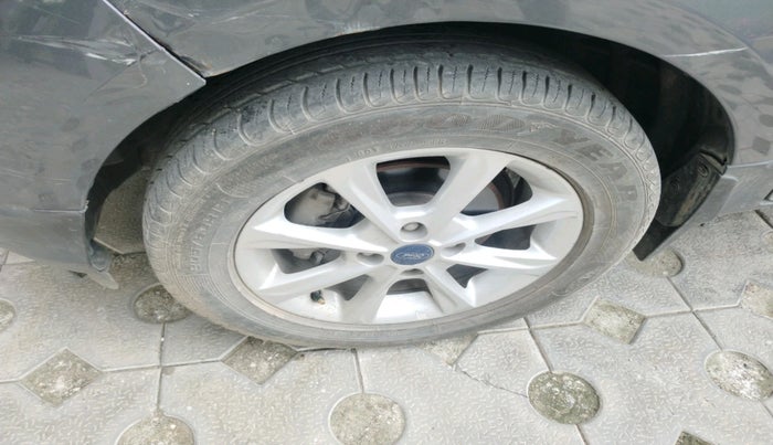 2018 Ford Ecosport TITANIUM 1.5L PETROL, Petrol, Manual, 19,779 km, tyre