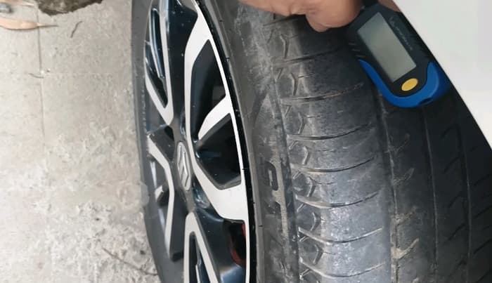 2020 Maruti Dzire VXI, Petrol, Manual, 92,600 km, tyre