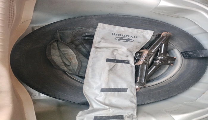 2008 Hyundai i10 MAGNA 1.1, Petrol, Manual, 51,753 km, tyre