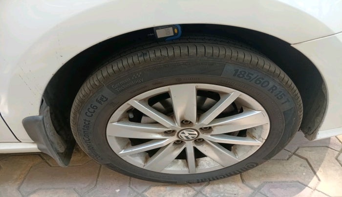 2016 Volkswagen Ameo HIGHLINE1.2L, Petrol, Manual, 62,625 km, tyre