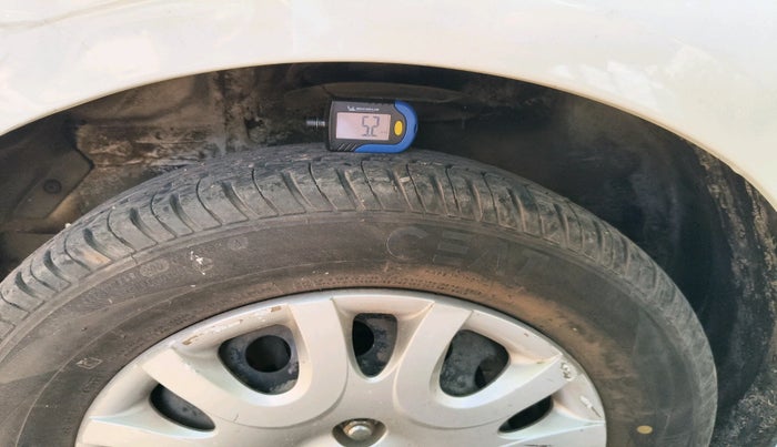 2010 Hyundai i20 MAGNA 1.2, Petrol, Manual, 92,674 km, tyre