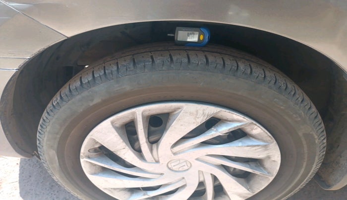 2023 Maruti Ertiga   VXI (O) CNG, CNG, Manual, 42,091 km, tyre