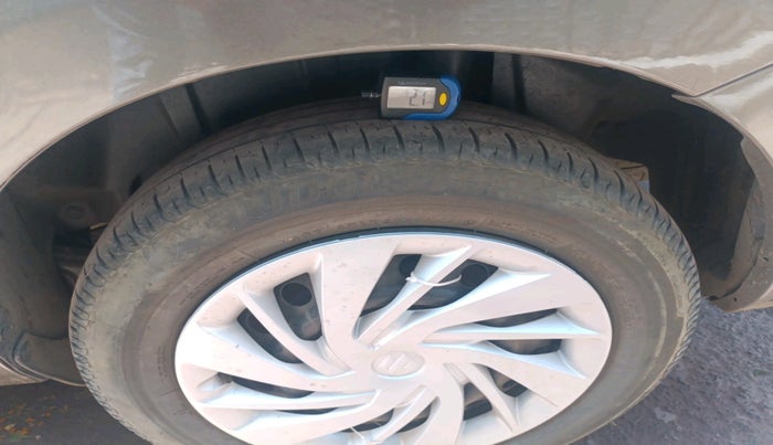 2023 Maruti Ertiga   VXI (O) CNG, CNG, Manual, 42,091 km, tyre