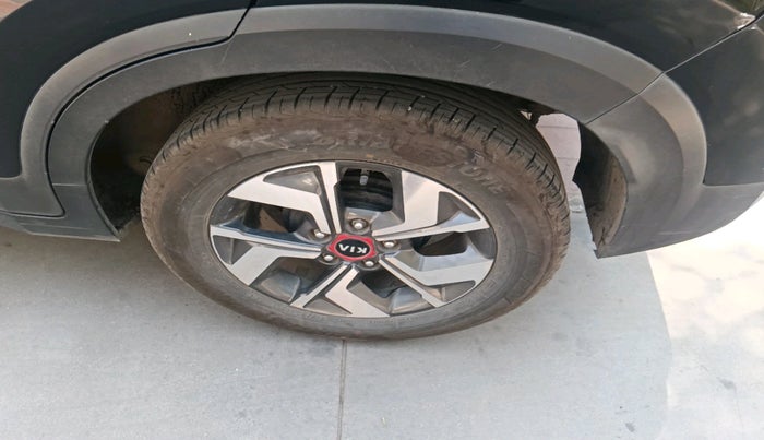 2020 KIA SONET GTX PLUS 1.5 AT, Diesel, Automatic, 90,669 km, tyre