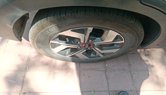 2020 KIA SONET GTX PLUS 1.5 AT, Diesel, Automatic, 90,669 km, tyre