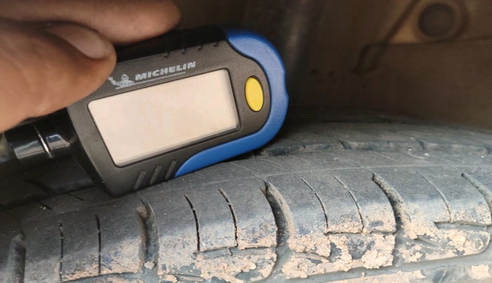 2017 Hyundai Grand i10 SPORTZ 1.2 KAPPA VTVT, Petrol, Manual, 35,533 km, tyre