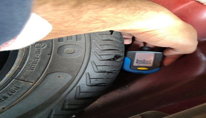 2013 Maruti Alto K10 VXI, Petrol, Manual, 24,831 km, tyre