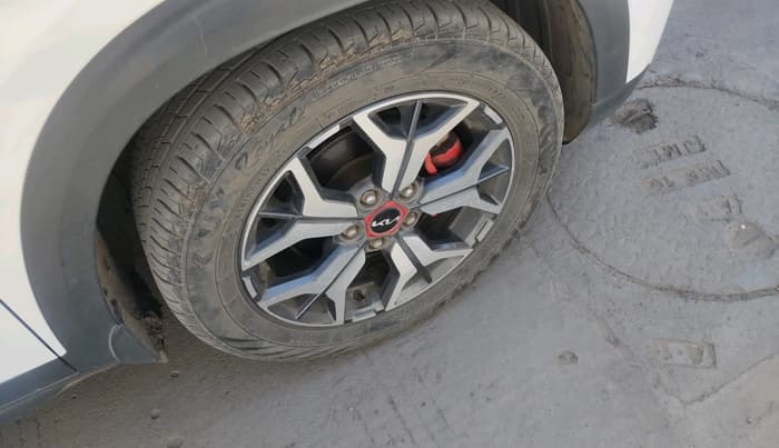 2022 KIA SELTOS GTX PLUS AT 1.5 DIESEL, Diesel, Automatic, 74,743 km, tyre