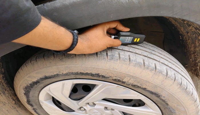 2021 Hyundai Creta EX 1.5 PETROL, Petrol, Manual, 46,144 km, tyre