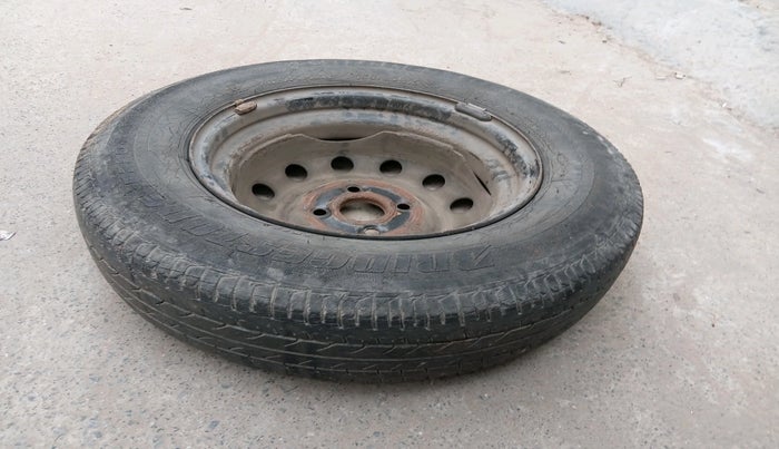 2011 Hyundai i10 MAGNA 1.2, Petrol, Manual, 43,174 km, tyre