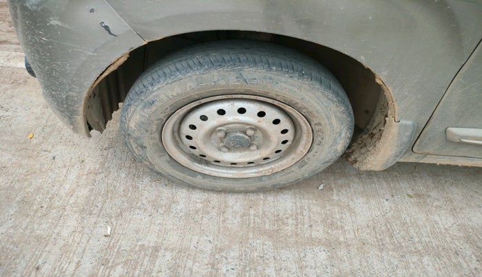 2022 Maruti New Wagon-R LXI CNG 1.0, CNG, Manual, 32,912 km, tyre