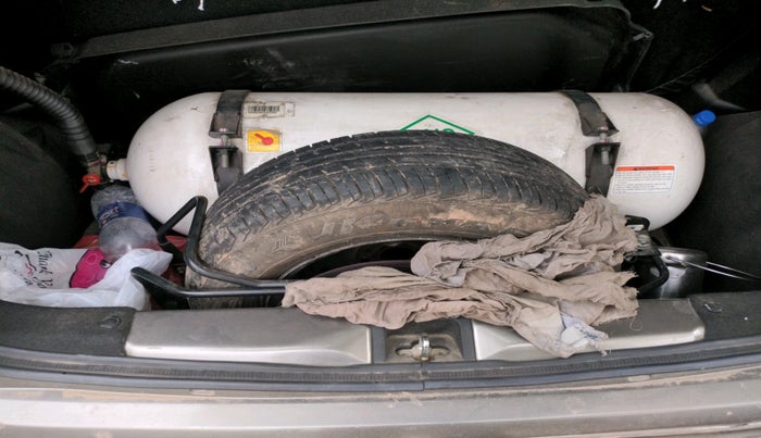 2022 Maruti New Wagon-R LXI CNG 1.0, CNG, Manual, 32,912 km, tyre