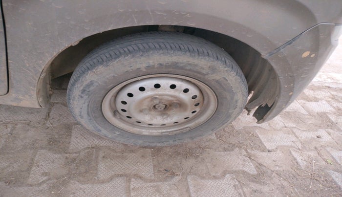 2022 Maruti New Wagon-R LXI CNG 1.0, CNG, Manual, 32,912 km, tyre