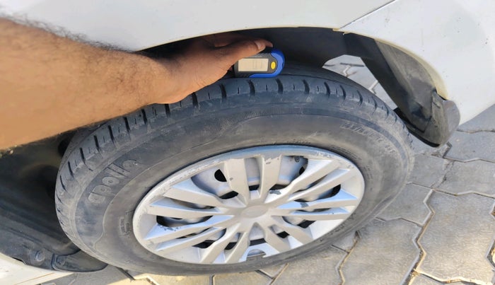 2021 Maruti Dzire VXI, Petrol, Manual, 77,869 km, tyre