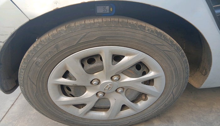 2017 Hyundai Grand i10 SPORTZ (O) 1.2 U2 CRDI, Diesel, Manual, 1,48,049 km, tyre