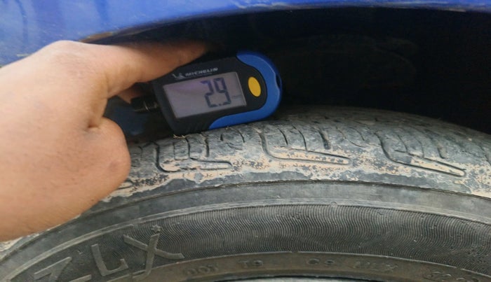 2013 Hyundai Eon ERA +, Petrol, Manual, 48,362 km, tyre