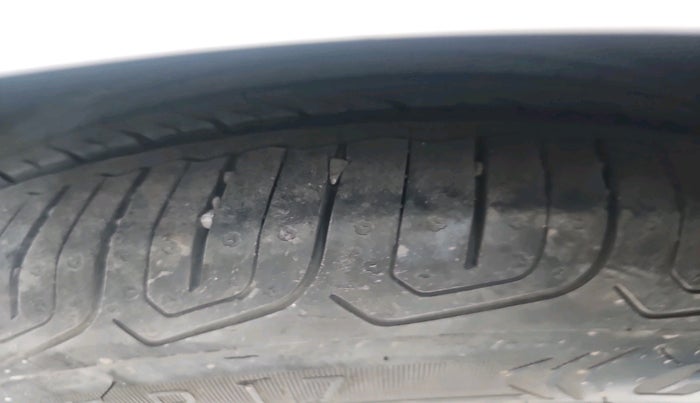 2019 Honda Civic 1.8L I-VTEC ZX CVT, Petrol, Automatic, 58,804 km, tyre