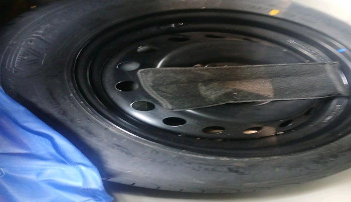 2024 Maruti FRONX DELTA PLUS 1.2L AGS, Petrol, Automatic, 20,626 km, tyre