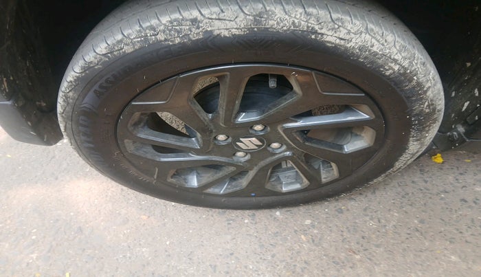 2024 Maruti FRONX DELTA PLUS 1.2L AGS, Petrol, Automatic, 20,626 km, tyre