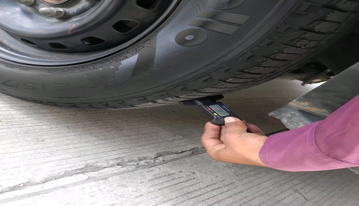 2024 Mahindra BOLERO NEO N 8, Diesel, Manual, 63,948 km, tyre