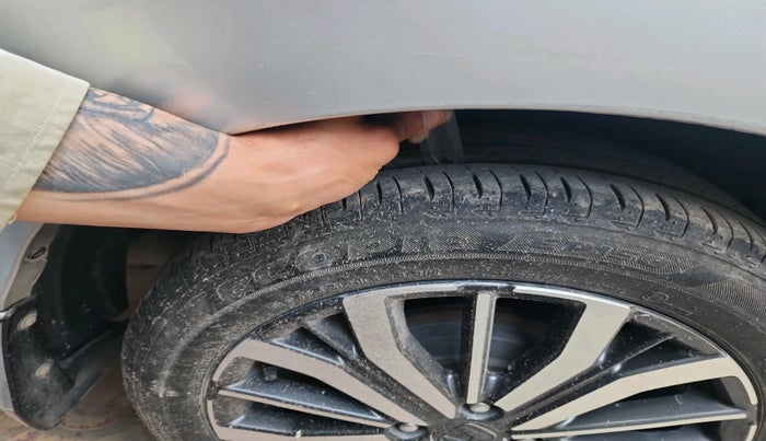 2017 Honda City 1.5L I-VTEC VX CVT, Petrol, Automatic, 1,12,358 km, tyre