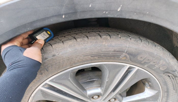 2016 Hyundai Creta SX PLUS AT 1.6 DIESEL, Diesel, Automatic, 1,08,466 km, tyre