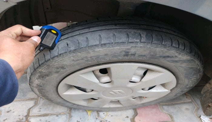 2015 Maruti Wagon R 1.0 LXI, Petrol, Manual, 62,989 km, tyre