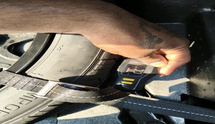 2023 Mercedes Benz E Class E 220d Expression, Diesel, Automatic, 12,446 km, tyre